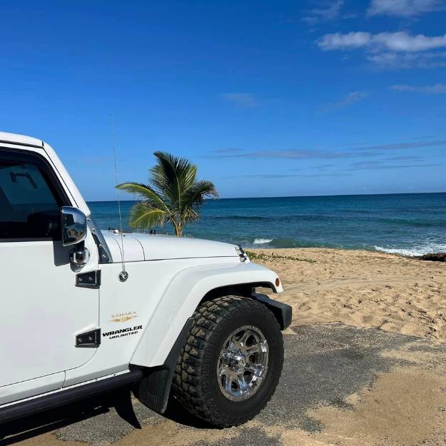 Beach-and-Jeep-With-Beep-Beep-Jeep-Rental